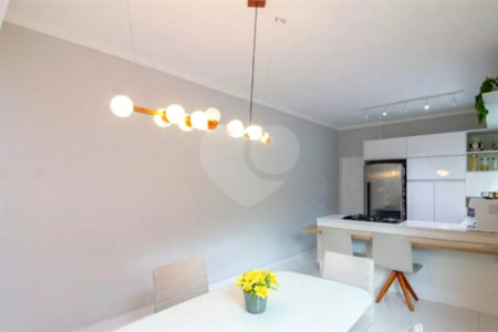 Casa à venda com 3 suítes em Vila Rosália, Guarulhos, SP