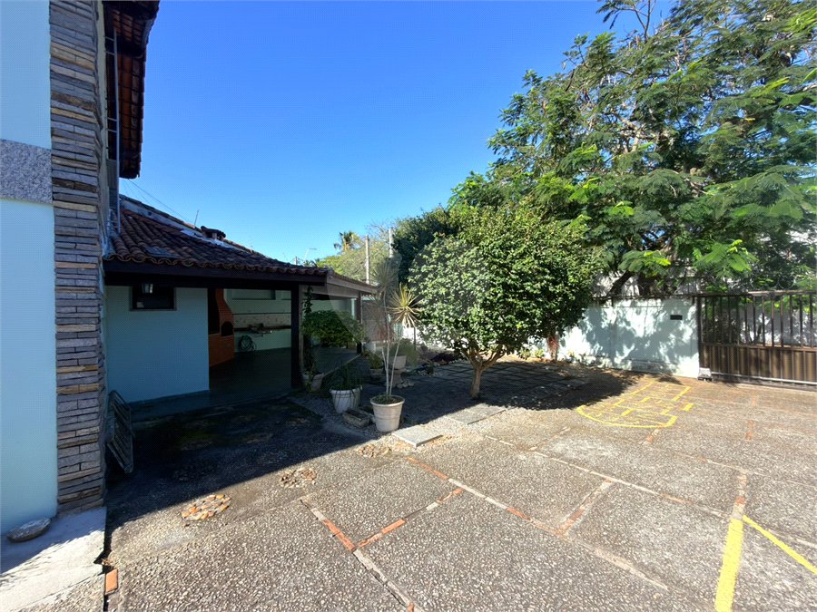 Casa em condomínio à venda com 2 suítes em Palmeiras, Cabo Frio, RJ
