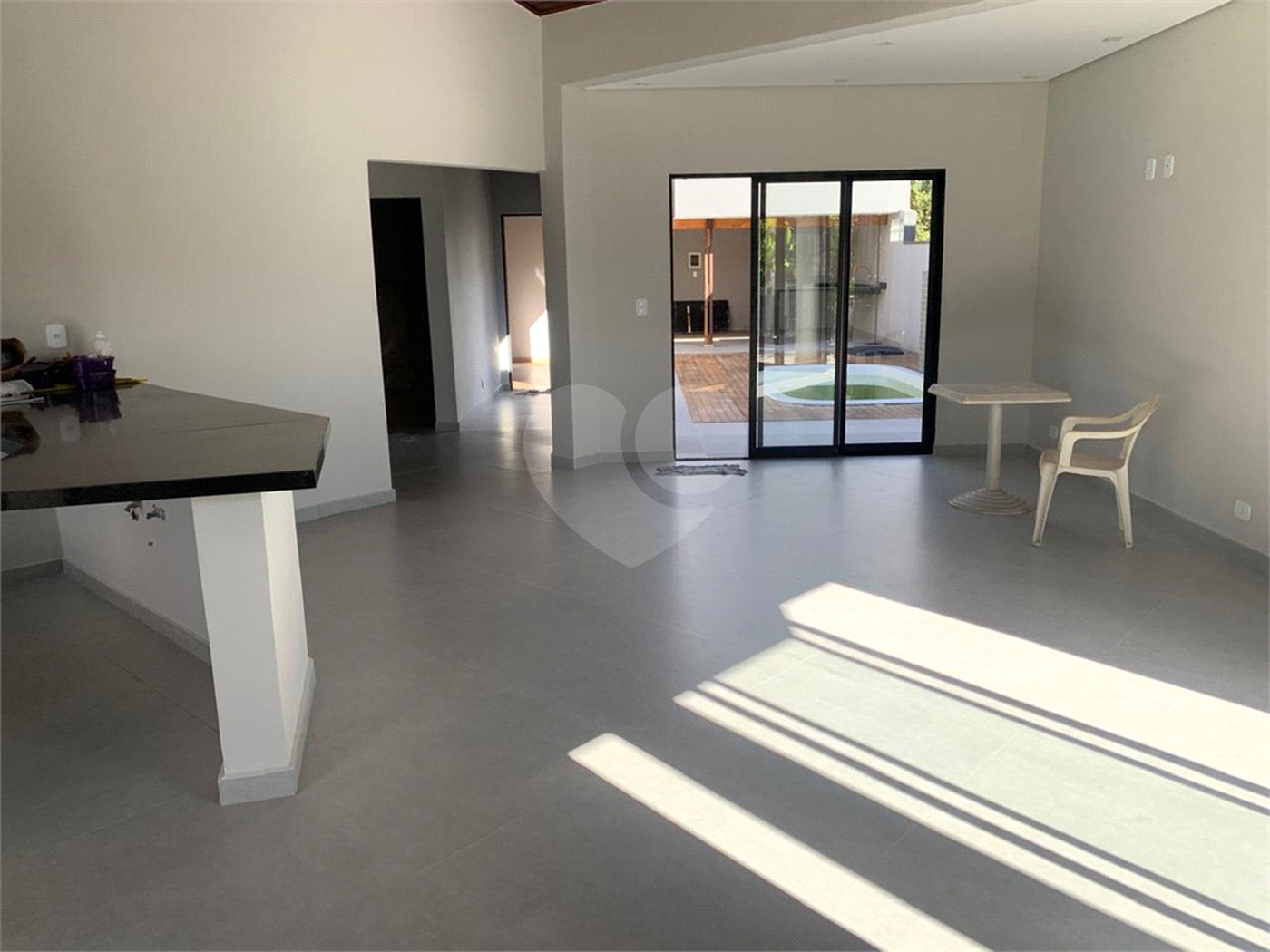 Casa à venda com 3 suítes em Aruã, Mogi das Cruzes, SP