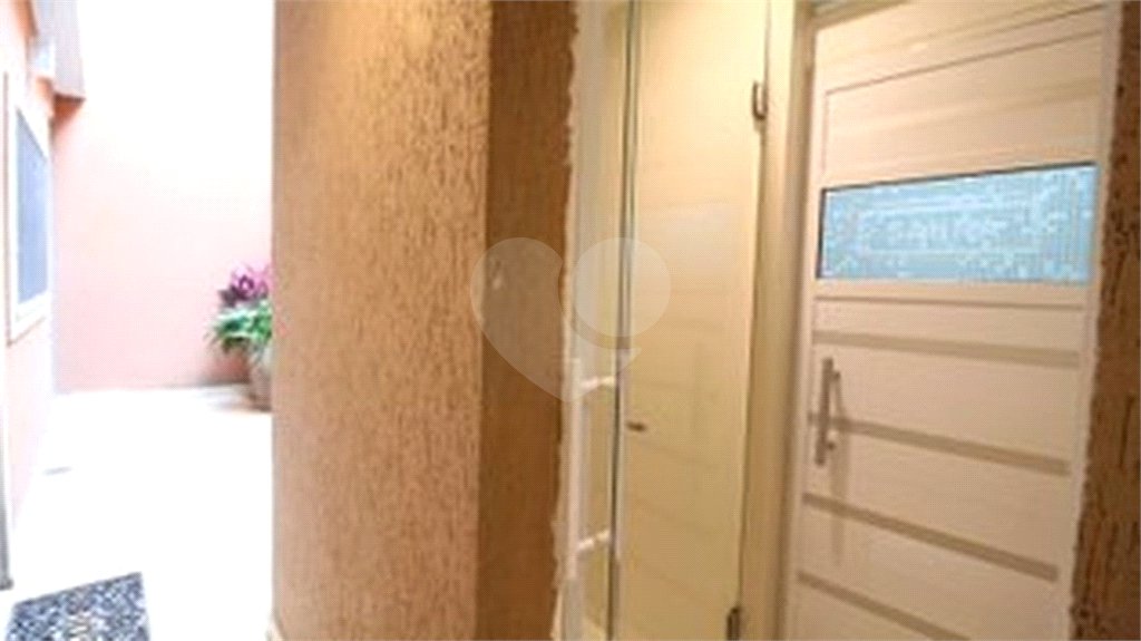 Sobrado à venda com 4 quartos, sendo 3 suítes, em Paraíso do Morumbi, São Paulo, SP