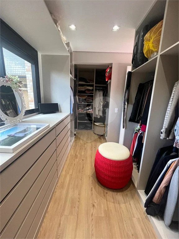 Apartamento à venda com 3 suítes em Santa Teresinha, São Paulo, SP