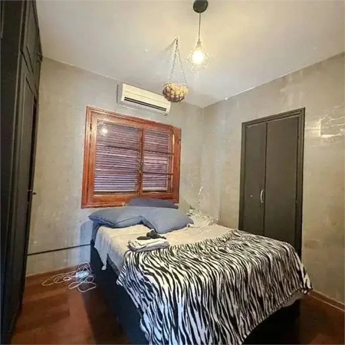 Sobrado à venda com 5 suítes em Vila Romana, São Paulo, SP