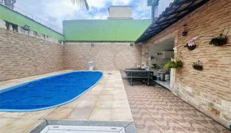 Casa à venda com 3 quartos, sendo 1 suíte,  em Campo Grande, Rio de Janeiro, RJ
