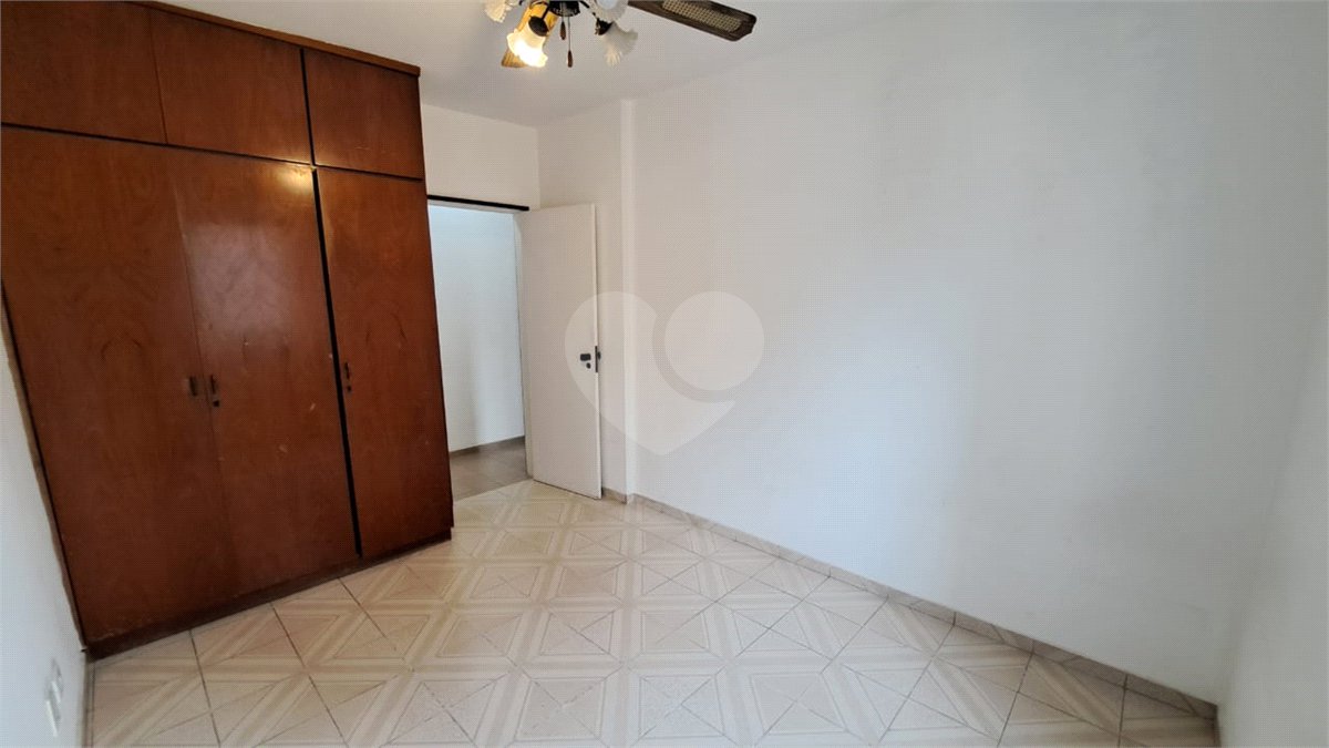 Apartamento à venda com 3 quartos, sendo 1 suíte, em Vila Mariana, São Paulo, SP