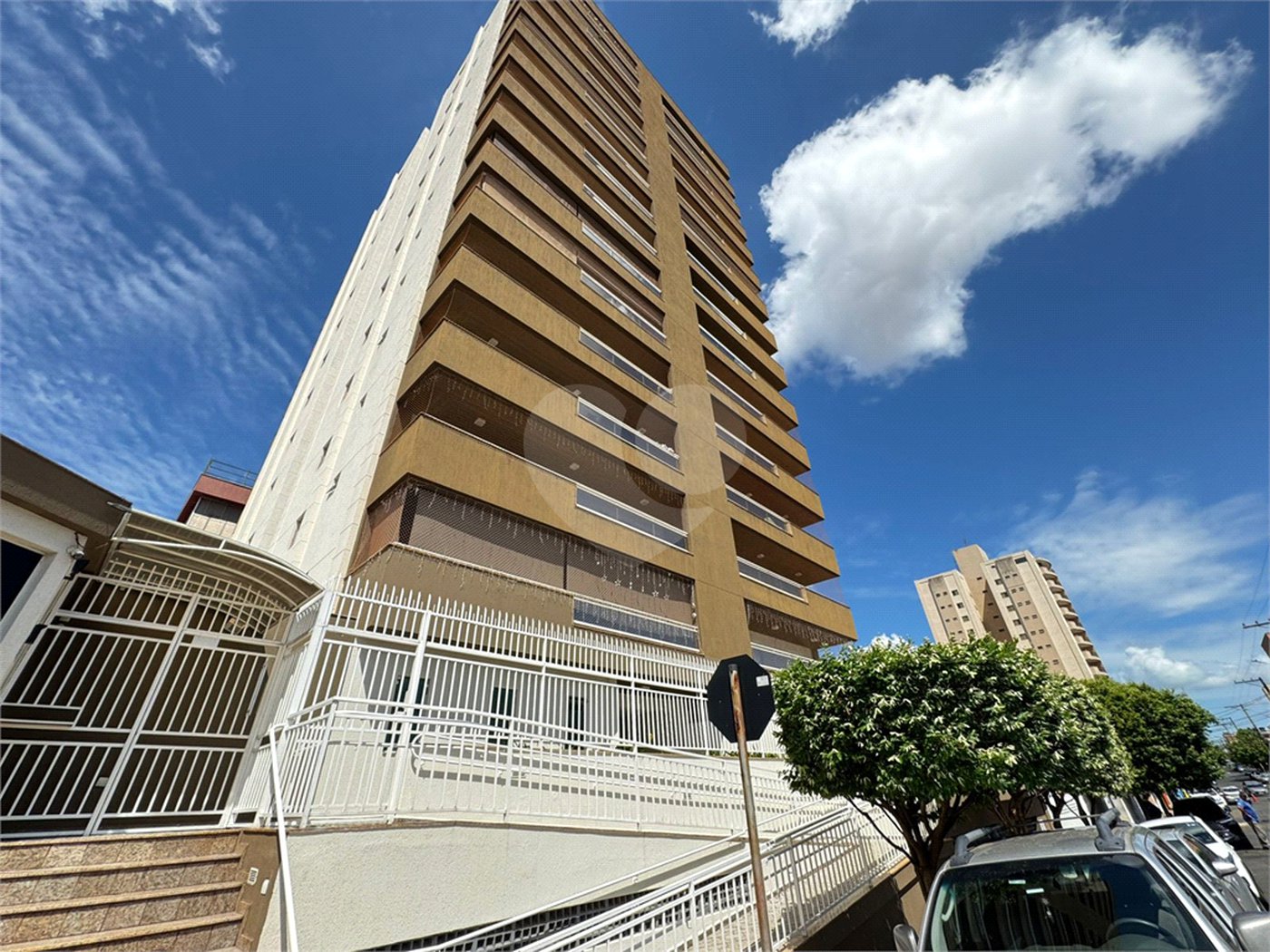 Apartamento à venda com 3 quartos, sendo 1 suíte,  em Jardim Paulista, Ribeirão Preto, SP
