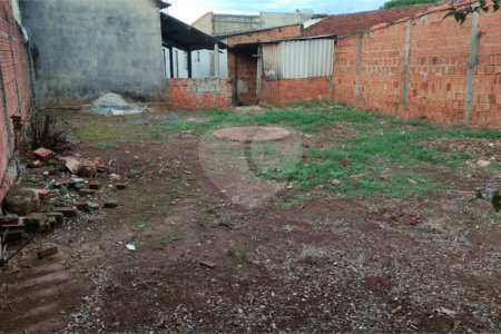 Casa à venda com 4 quartos em Jardim Maricota, Itapetininga, SP