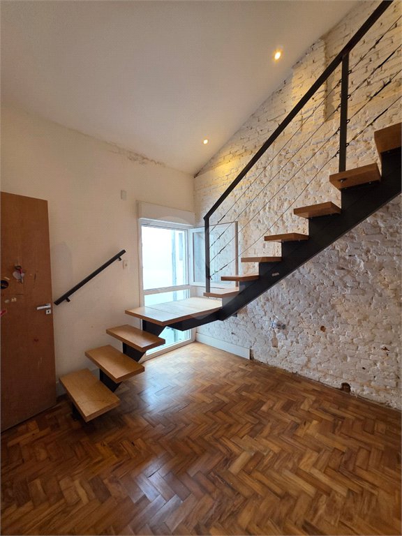 Casa de Vila à venda com 4 quartos, sendo 1 suíte, em Vila Mariana, São Paulo, SP