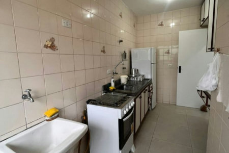Apartamento com 2 dormitórios à venda, 65 m² por R$ 360.000,00 - Vila Júlia - Guarujá/SP