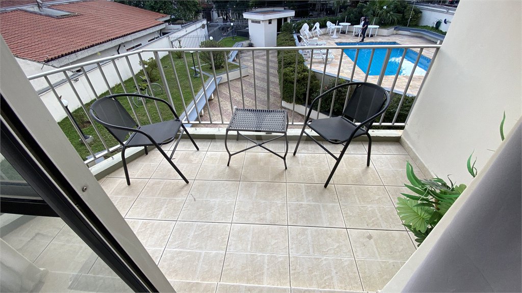 Apartamento à venda com 3 quartos, sendo 1 suíte, em Campo Belo, São Paulo, SP
