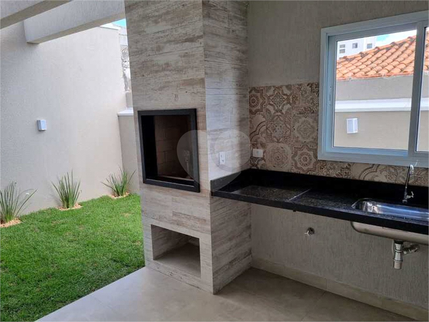 Sobrado à venda com 2 quartos, sendo 1 suíte, em Arujamérica, Arujá, SP