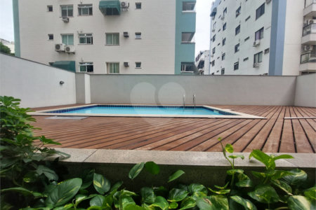 Cobertura à venda com 3 quartos, sendo 1 suíte, em Tijuca, Rio de Janeiro, RJ