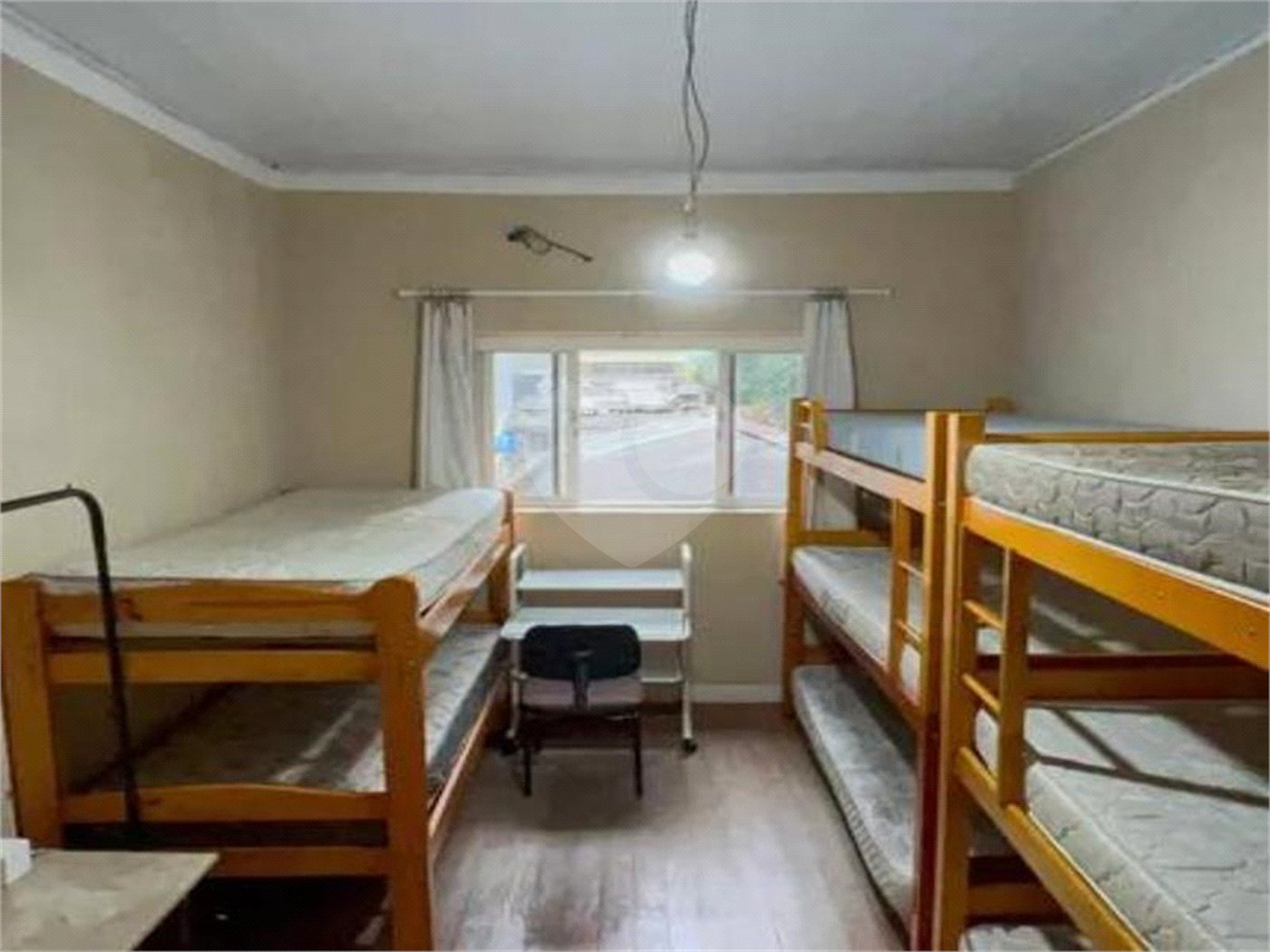 Loja à venda ou para alugar com 9 quartos, sendo 5 suítes, em Pinheiros, São Paulo, SP