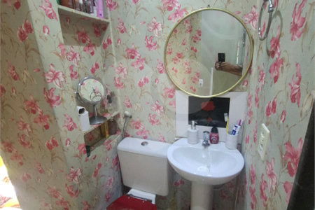 Casa à venda com 2 quartos, sendo 1 suíte, no condomínio Clube Caminho do Park, Rio de Janeiro - RJ