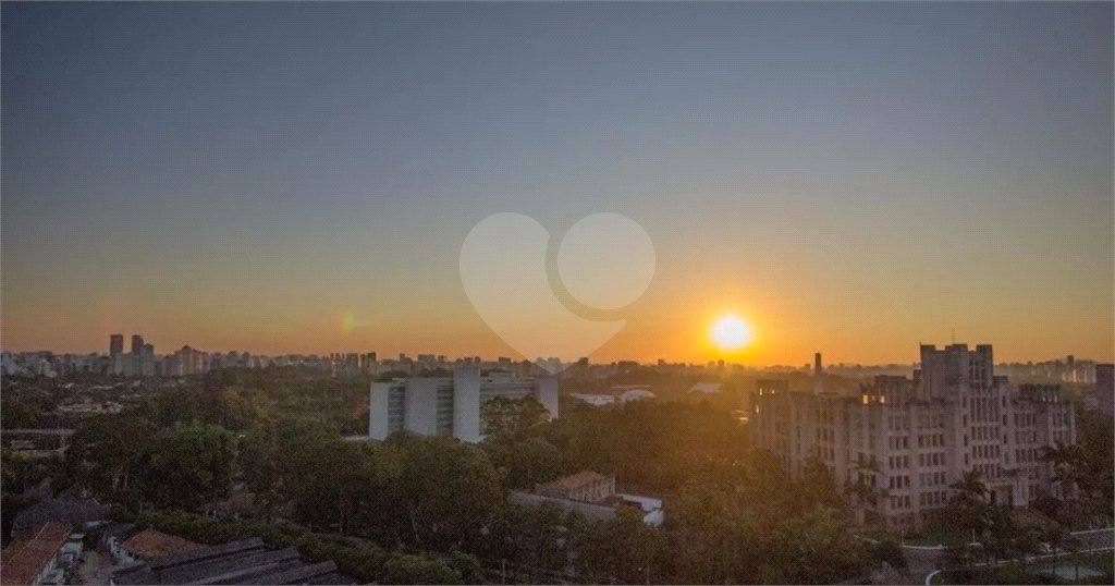 Apartamento à venda com 2 quartos, sendo 1 suíte, em Vila Mariana, São Paulo, SP