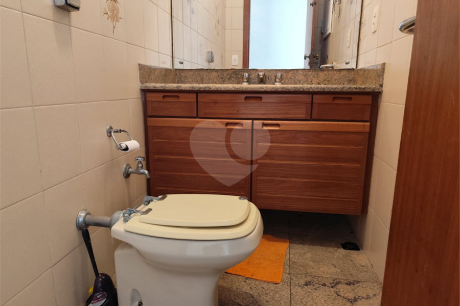 Sobrado à venda com 4 suítes em Santana, São Paulo, SP