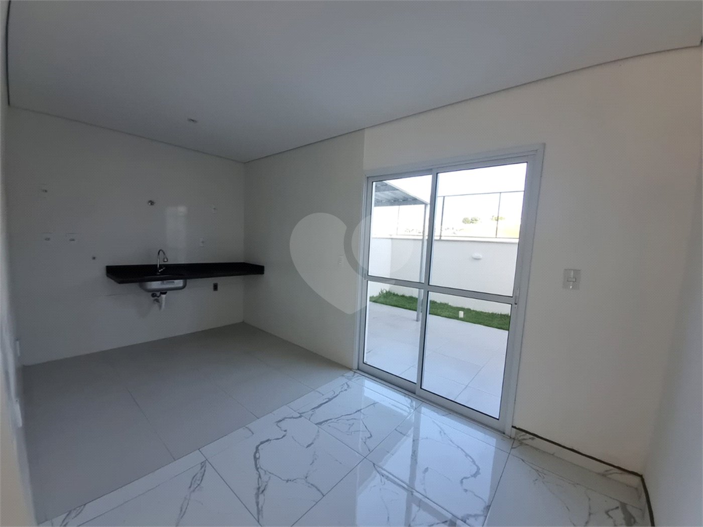 Casa à venda com 2 suítes no condomínio Residencial Américo Figueiredo, Sorocaba - SP