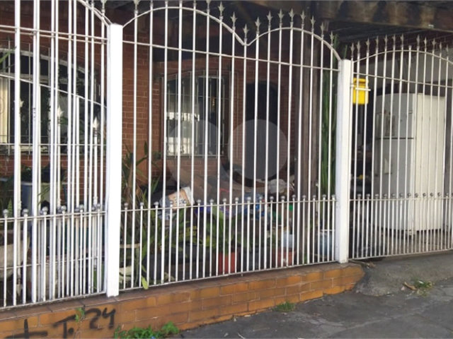 Sobrado à venda ou para alugar com 4 quartos, sendo 1 suíte,  em Santana, São Paulo, SP
