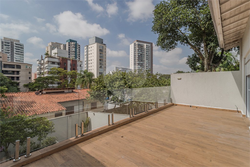 Casa à venda com 4 suítes em Jardim Prudência, São Paulo, SP