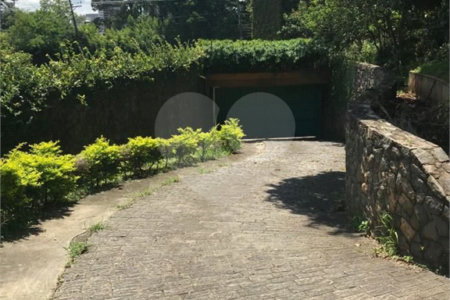 Casa à venda com 8 suítes em Morumbi, São Paulo, SP