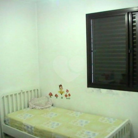 Apartamento à venda com 3 quartos, sendo 1 suíte,  em Jardim das Vertentes, São Paulo, SP
