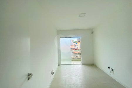 Casa à venda com 3 quartos, sendo 1 suíte, em Campo Grande, Rio de Janeiro, RJ