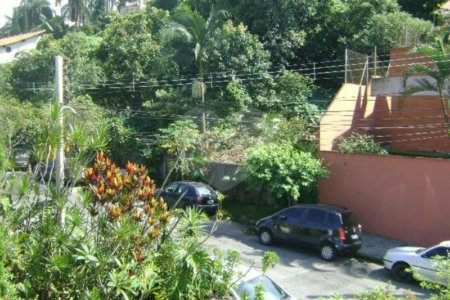 Casa à venda com 4 suítes em Vila Tramontano, São Paulo, SP