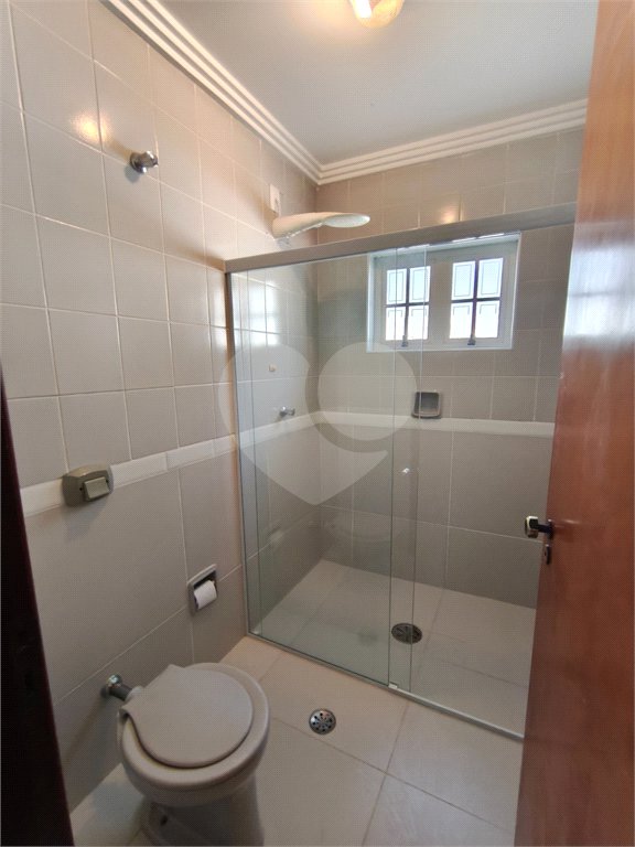 Casa à venda ou para alugar com 3 suítes no condomínio Estância Marambaia, Vinhedo - SP