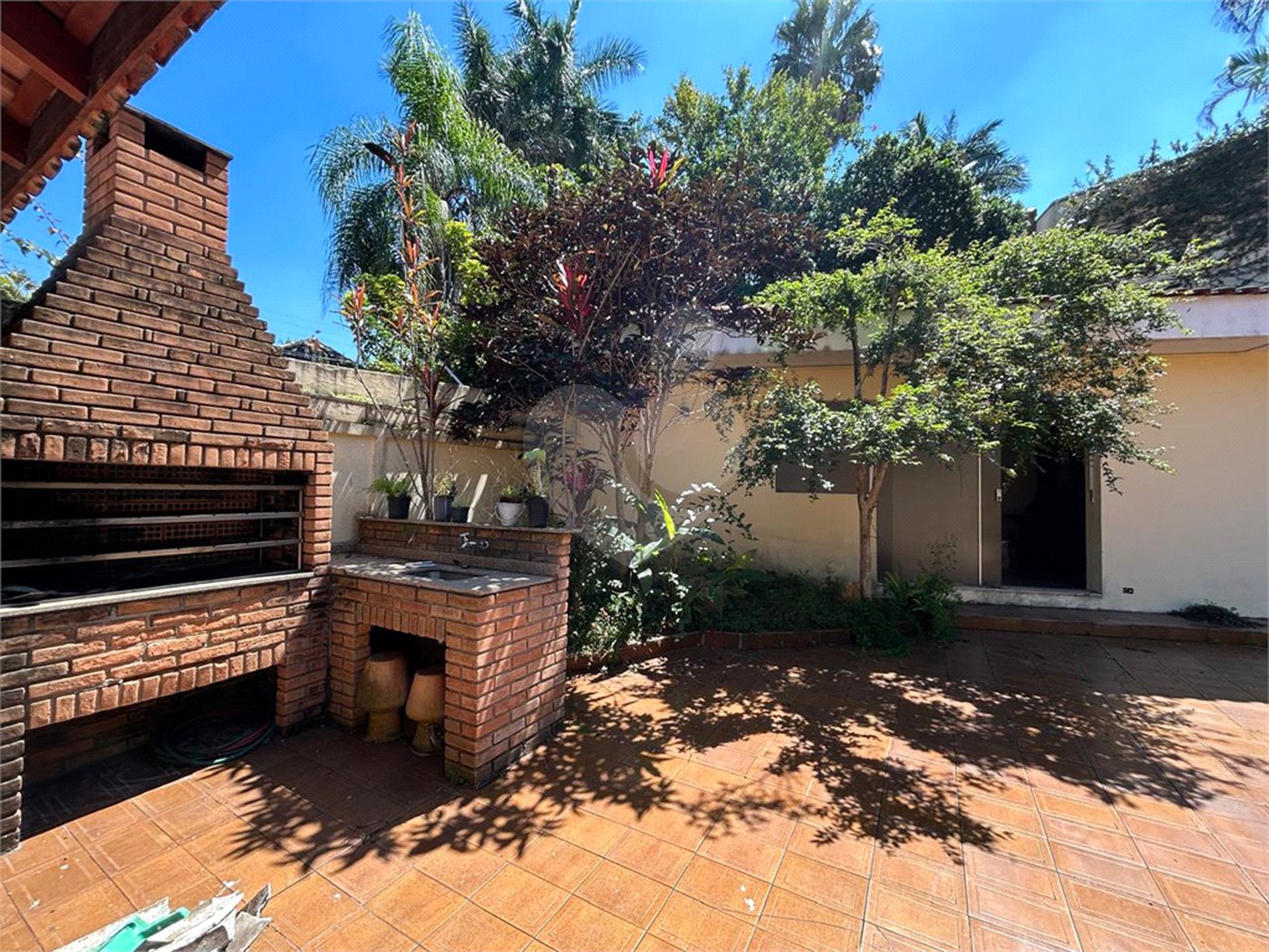 Casa para alugar com 3 suítes em Jardim Guedala, São Paulo, SP
