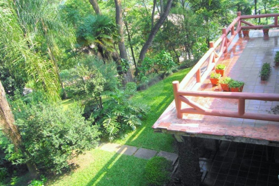 Casa à venda com 3 quartos, sendo 2 suítes, no condomínio Jardim Ibiratiba, São Paulo - SP