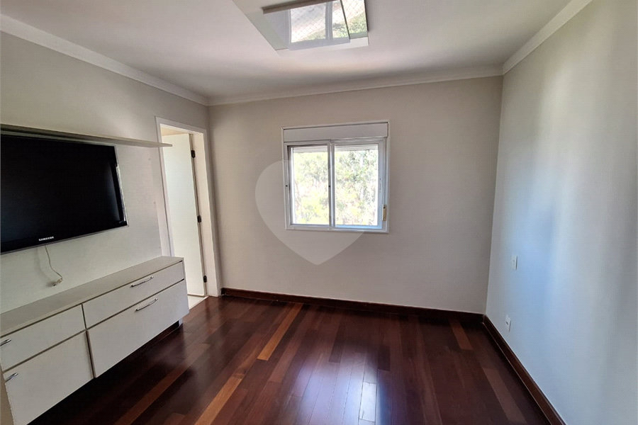 Apartamento para alugar com 3 suítes em Morumbi, São Paulo, SP