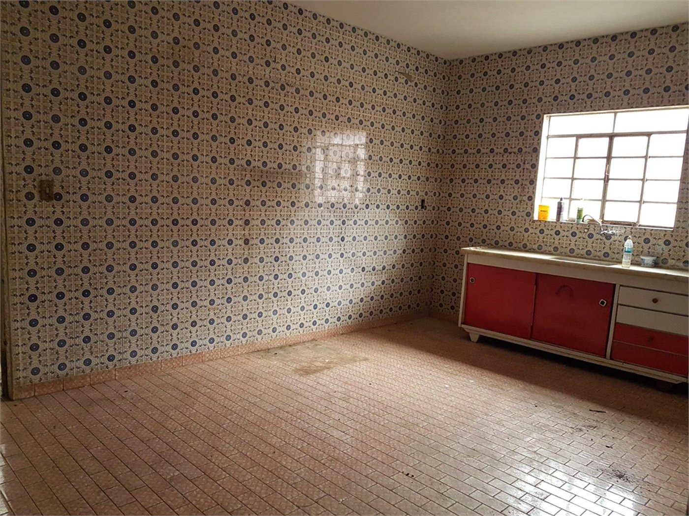 Casa à venda com 3 quartos em Jardim Helena, Ferraz de Vasconcelos, SP