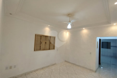 Casa de Vila à venda com 1 quarto em Jardim Morada do Sol, Indaiatuba, SP