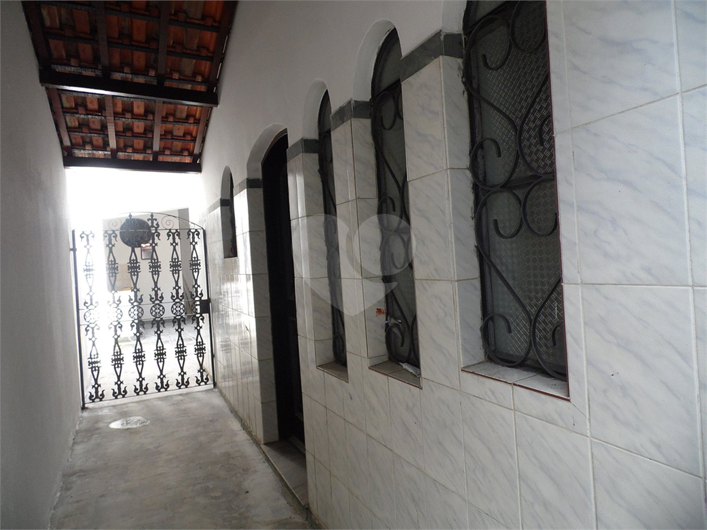 Casa à venda com 5 quartos, sendo 3 suítes, em Vila São Francisco, São Paulo, SP