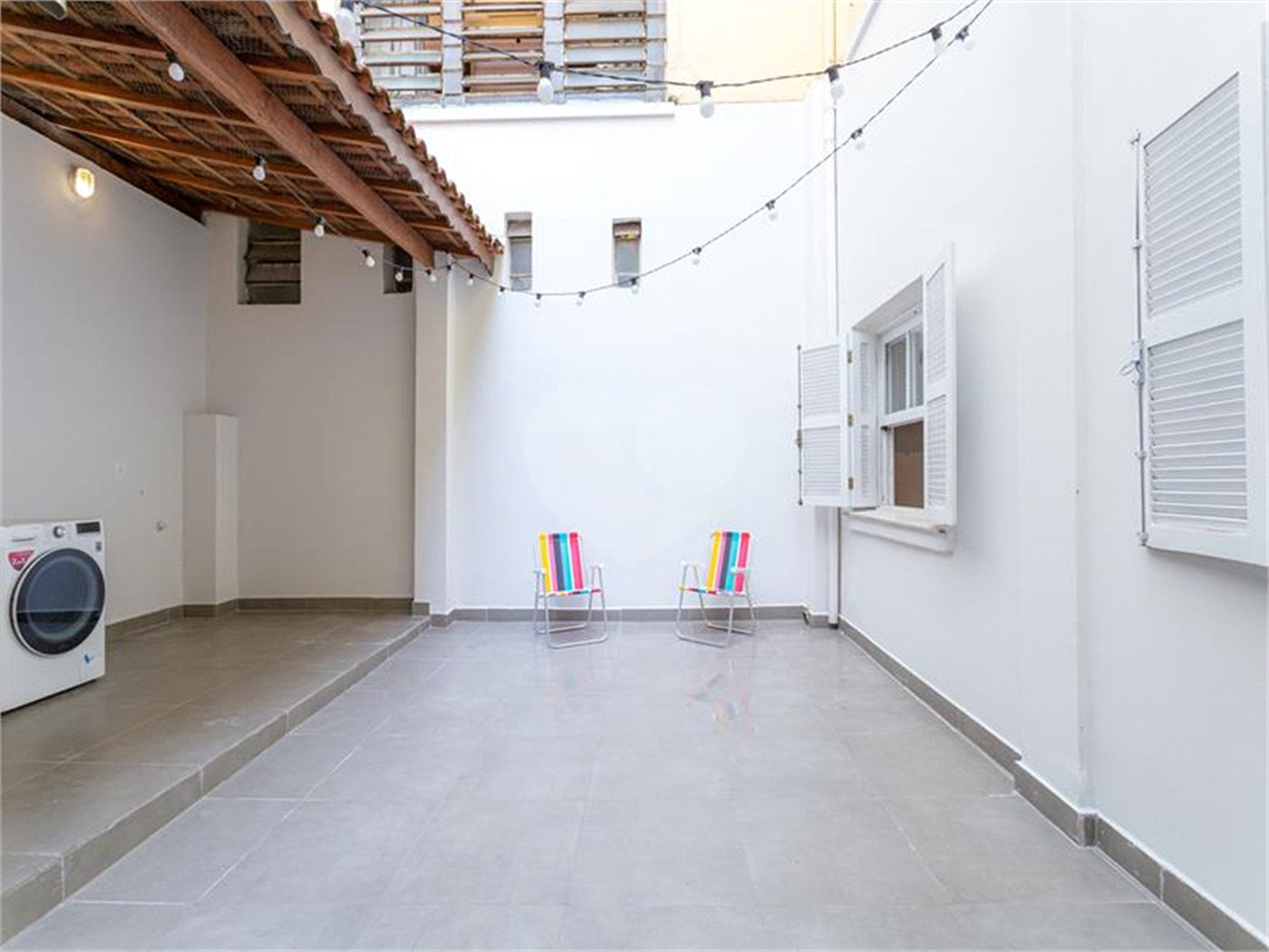 Apartamento à venda com 4 quartos, sendo 1 suíte, em Pinheiros, São Paulo, SP