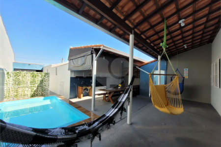 Casa à venda com 3 quartos, sendo 1 suíte, em Vila Vendramini, Itapetininga, SP