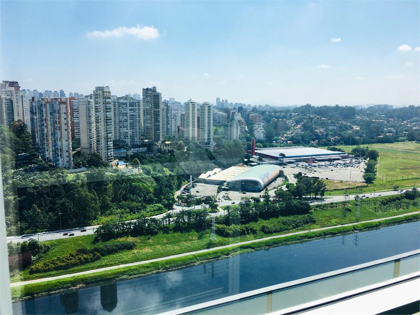 Apartamento à venda com 1 suíte em Chácara Santo Antônio, São Paulo, SP