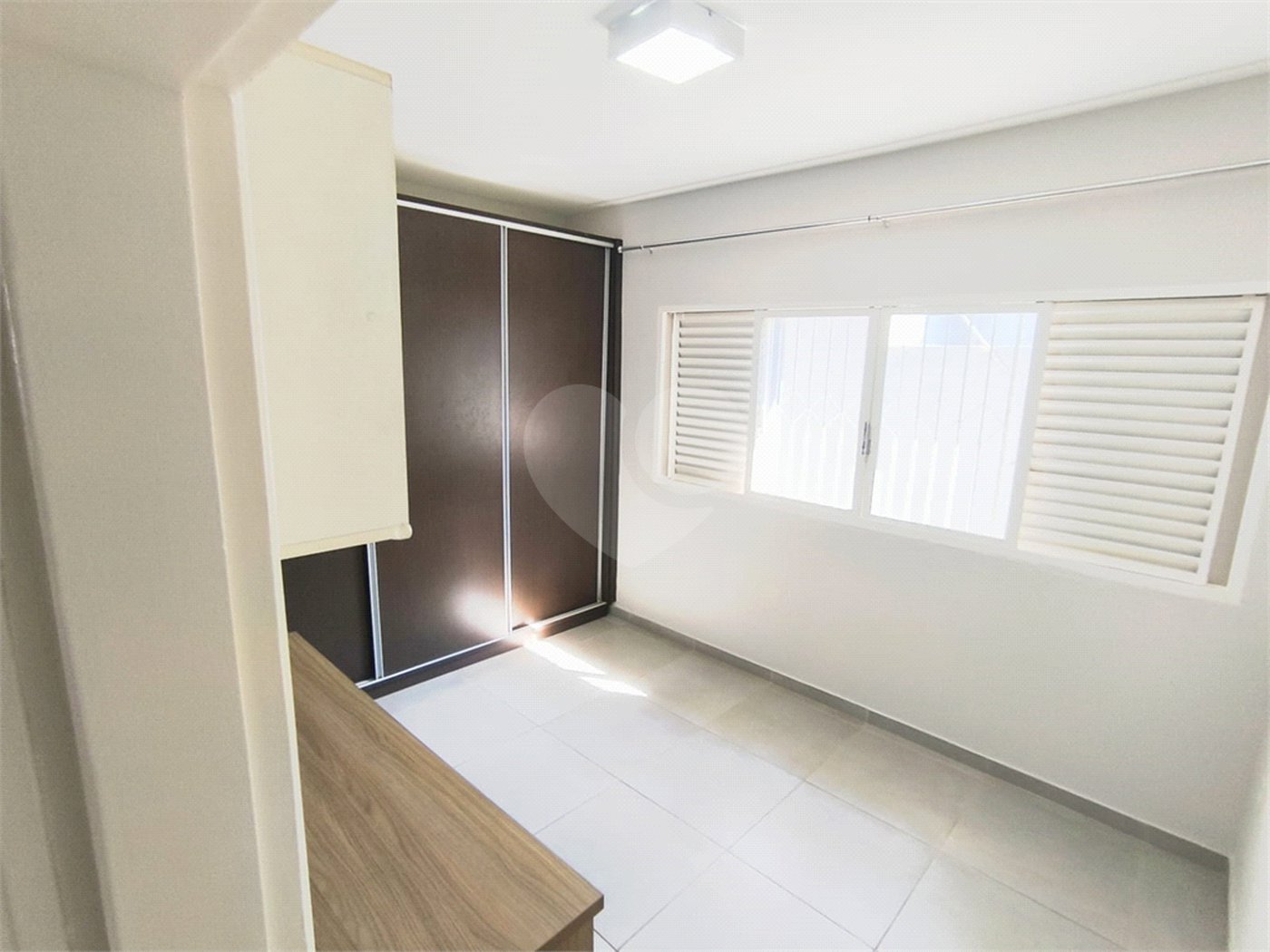 Casa à venda com 3 quartos, sendo 1 suíte, em Vila Arnaldo, São Carlos, SP