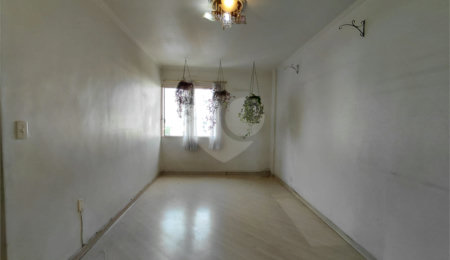 Apartamento à venda com 2 quartos em Vila Romana, São Paulo, SP