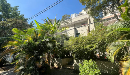 Casa à venda com 4 suítes em Paineiras do Morumbi, São Paulo, SP