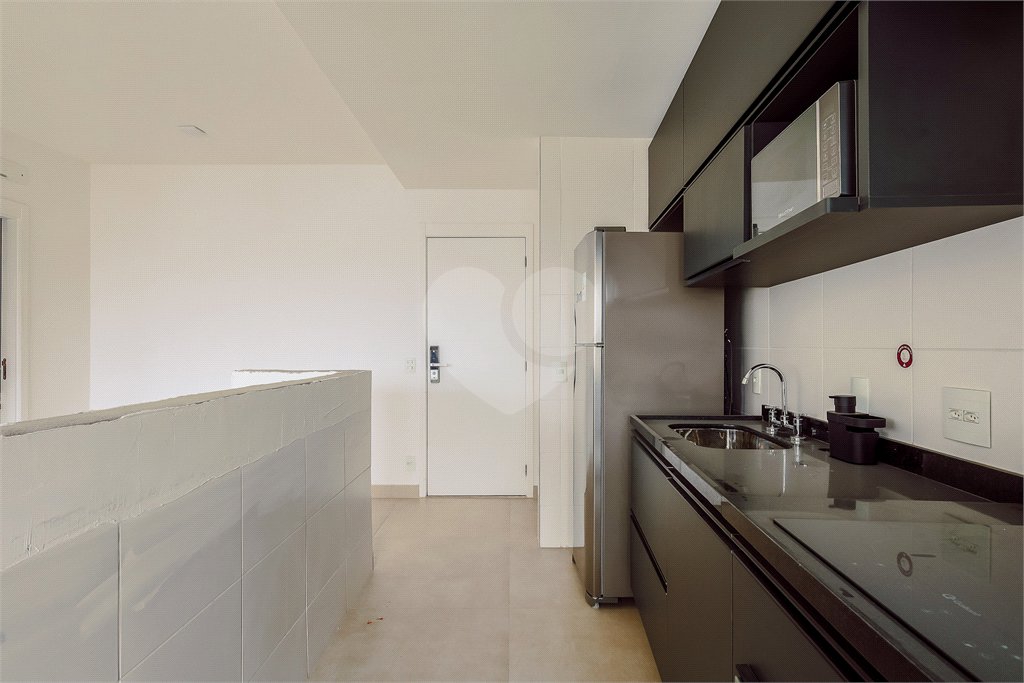 Apartamento à venda ou para alugar com 1 quarto em Vila Gertrudes, São Paulo, SP
