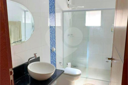 Casa à venda com 2 quartos, sendo 1 suíte, no condomínio Portal Vale do Sol, Porto Feliz - SP