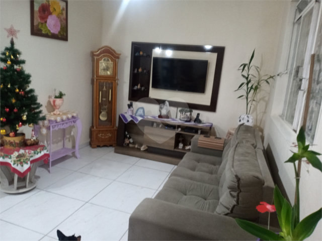 Casa à venda com 5 quartos, sendo 2 suítes,  em Santana, São Paulo, SP