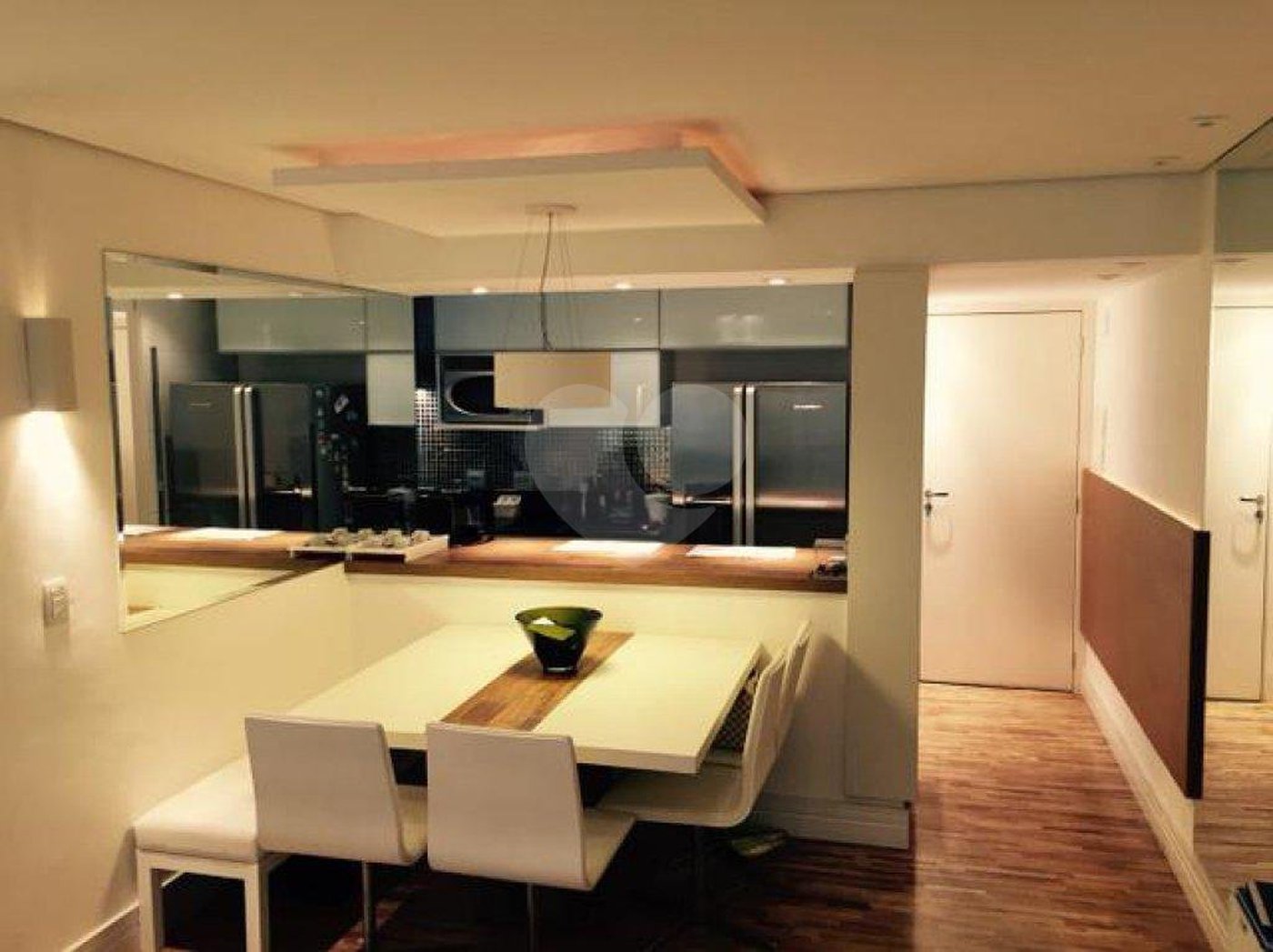 Apartamento à venda com 2 suítes em Real Parque, São Paulo, SP