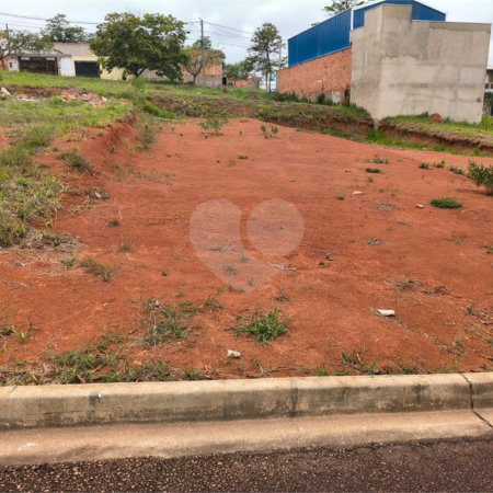 Terreno à venda em Portal dos Pinheiros Ii, Itapetininga, SP