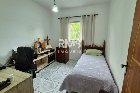 Casa à venda com 4 quartos, sendo 1 suíte,  em Villarejo Sopé da Serra (Vilarejo), Cabreúva, SP