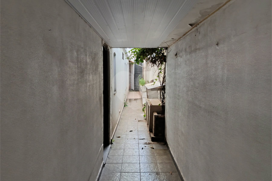 Sobrado à venda com 3 quartos, sendo 1 suíte,  em Vila Lucia, São Paulo, SP