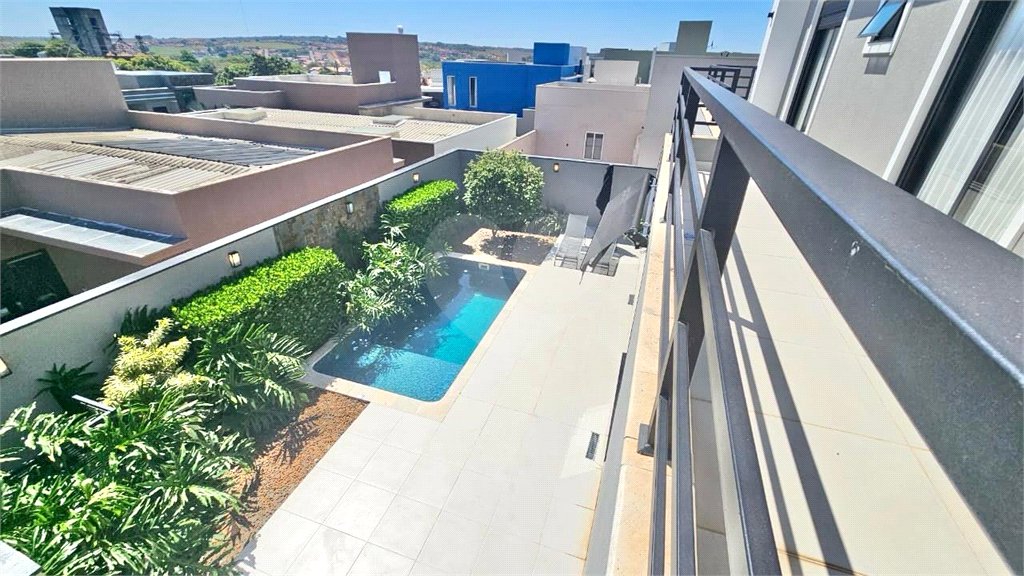 Casa à venda com 3 suítes em Vila Popular, Itapetininga, SP