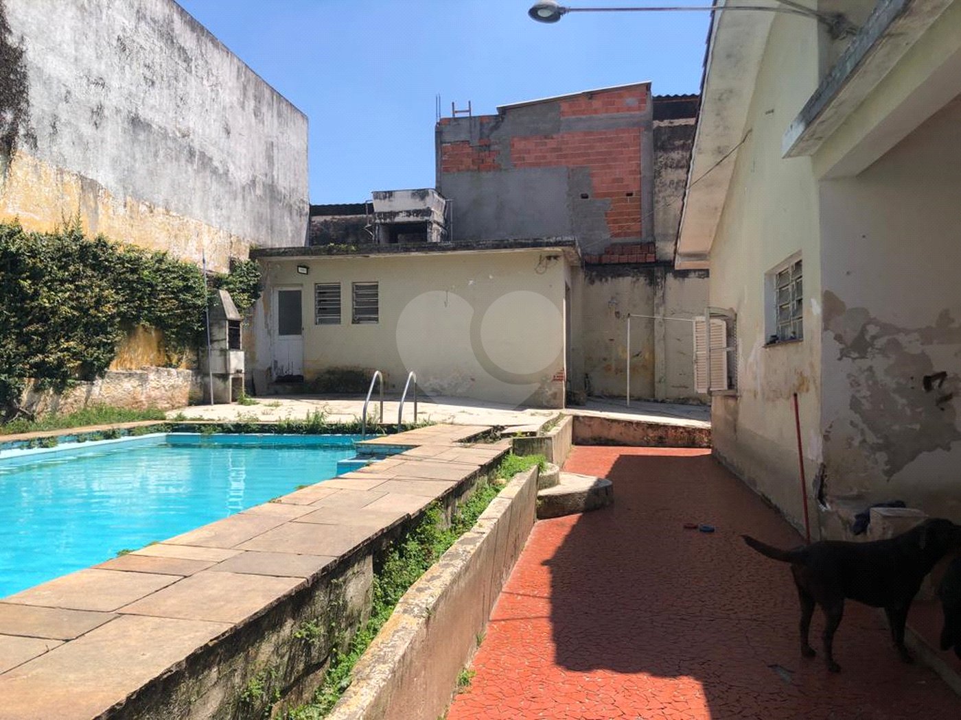 Casa à venda com 4 quartos, sendo 1 suíte,  em Jardim Colombo, São Paulo, SP