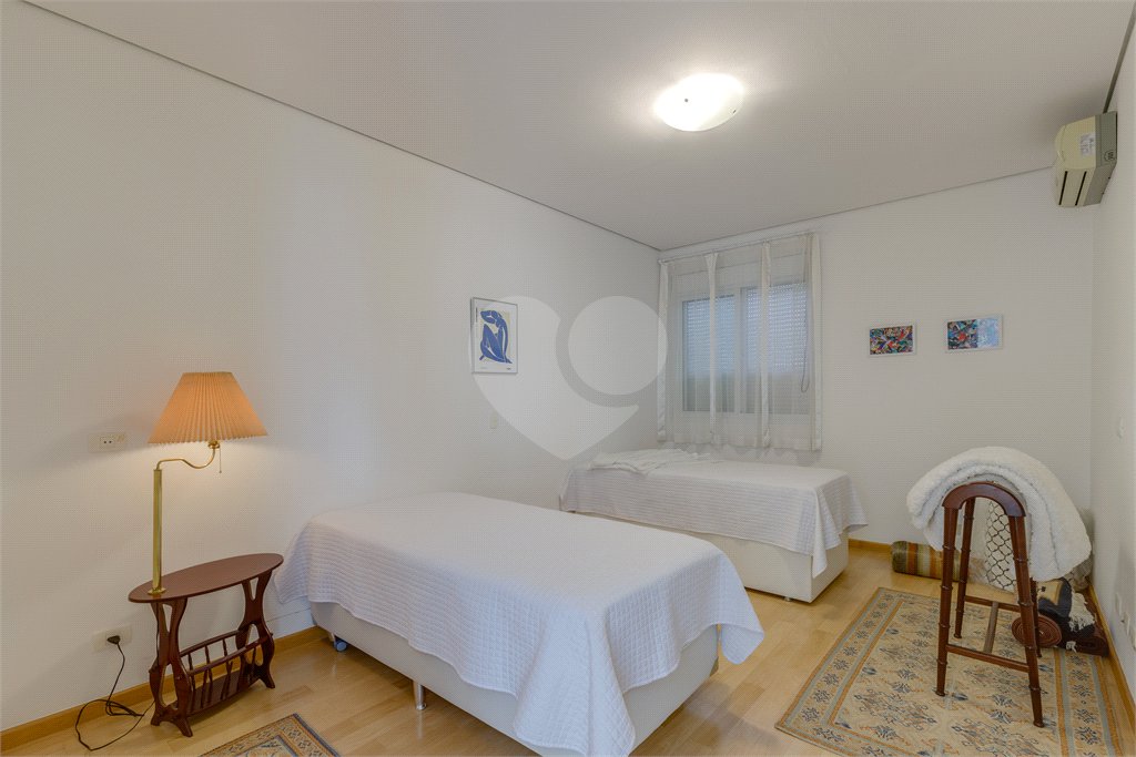 Casa à venda ou para alugar com 4 suítes no condomínio Villa Di San Marino, São Paulo - SP