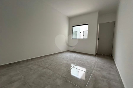 Casa de Vila à venda com 2 quartos em Jardim das Orquídeas, Sorocaba, SP